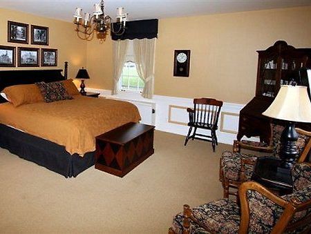 The Wooster Inn Room photo